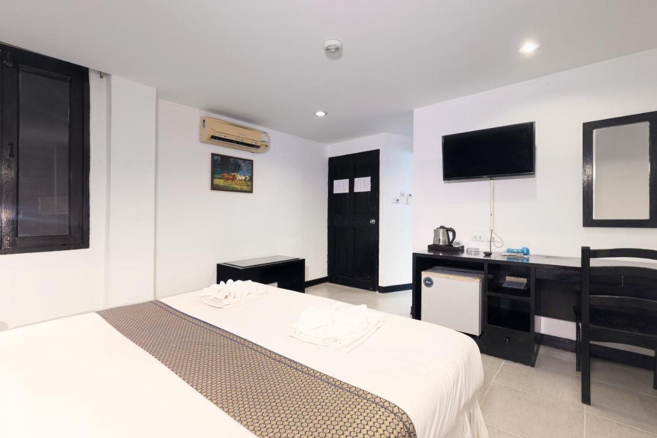 Noble House - 200 Meters Patong Beach Phuket Camera foto