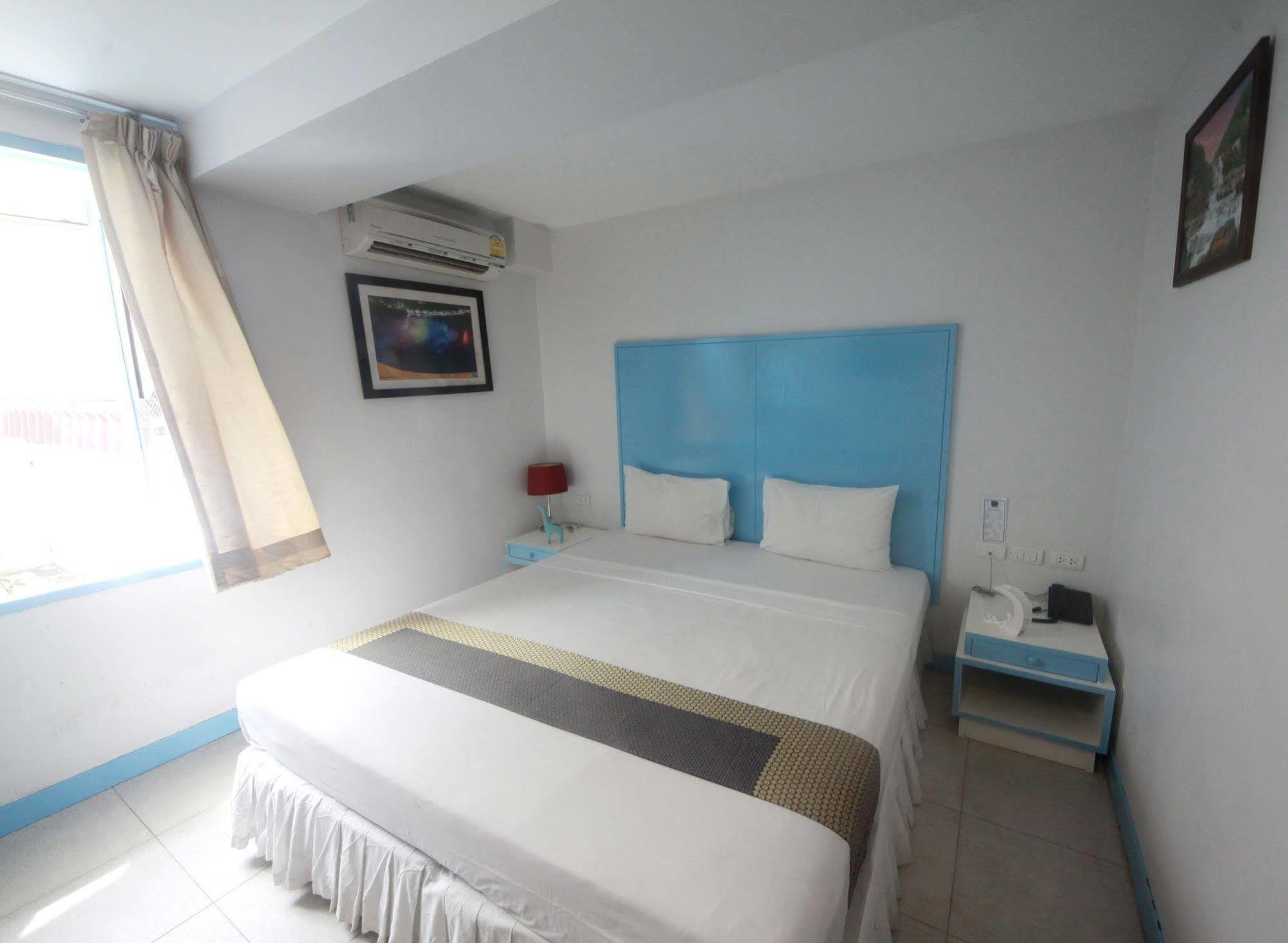 Noble House - 200 Meters Patong Beach Phuket Esterno foto
