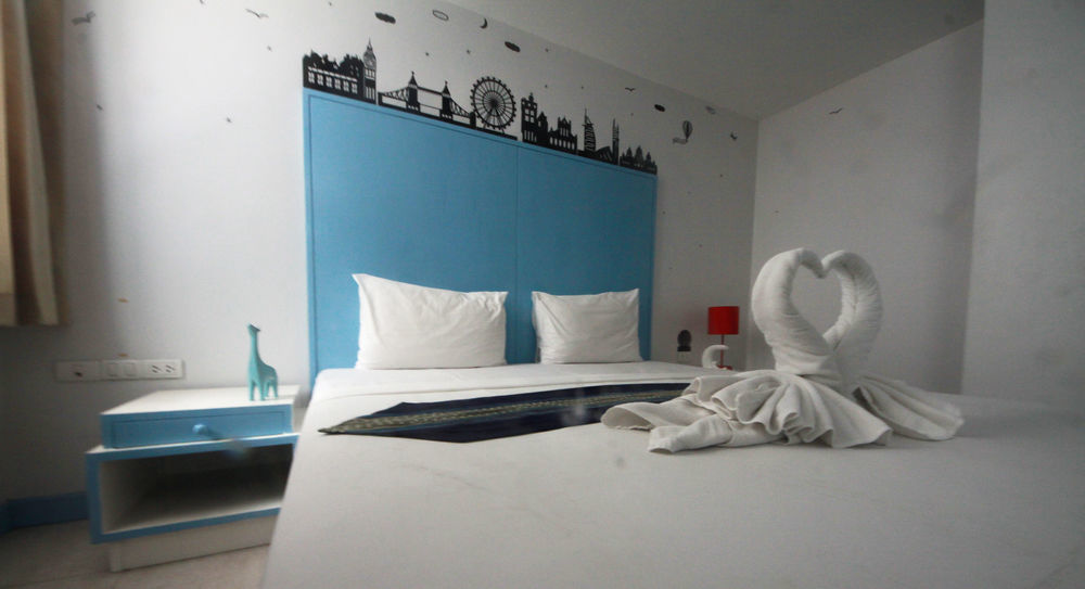 Noble House - 200 Meters Patong Beach Phuket Esterno foto